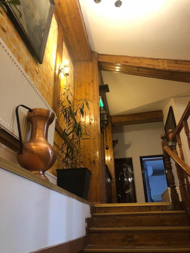 Nonna Mia Hotel Bukarest Eksteriør billede
